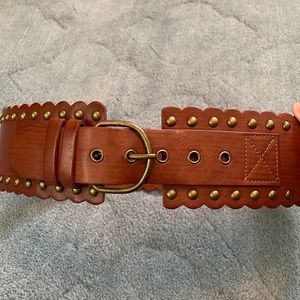 Studded waist belt